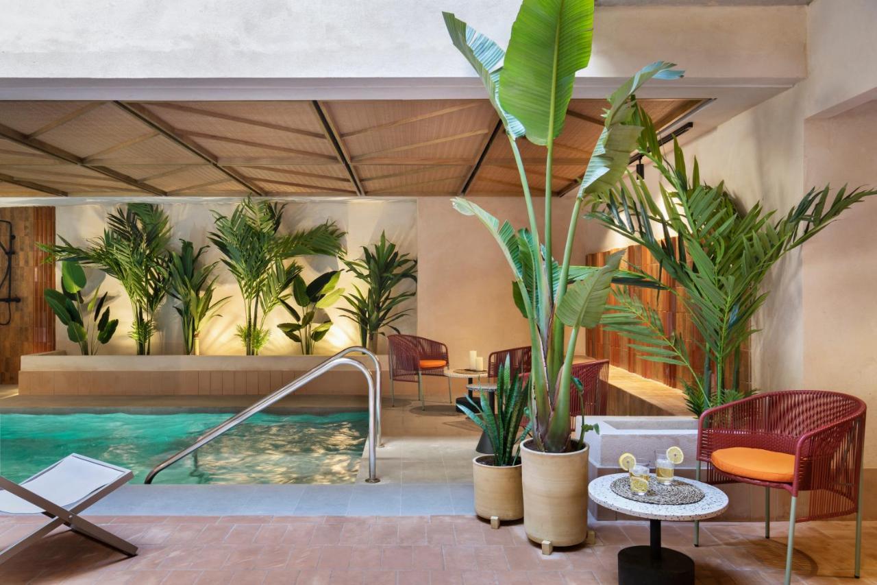 Rincones De Lola - Castilla 91 - Shared Jacuzzi Villa Sevilla Exteriör bild