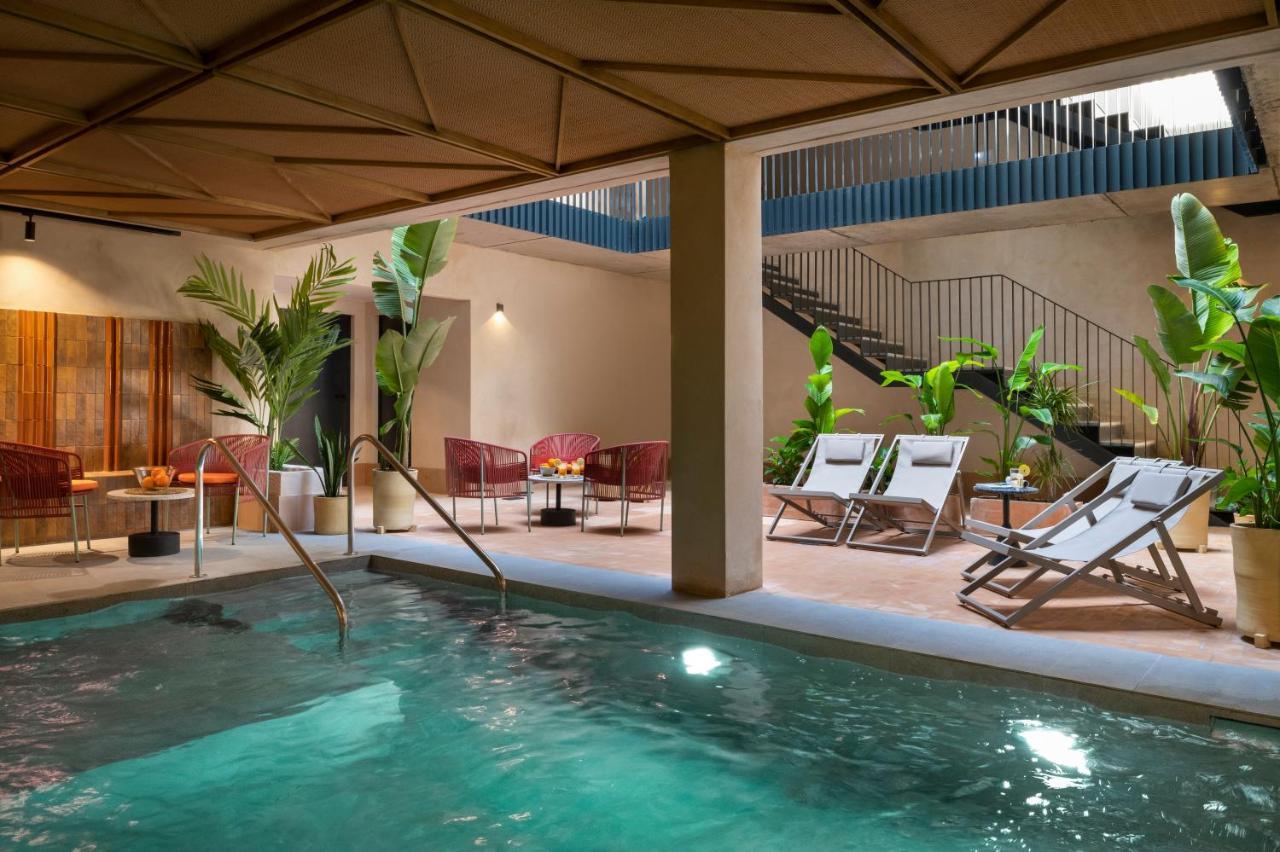 Rincones De Lola - Castilla 91 - Shared Jacuzzi Villa Sevilla Exteriör bild