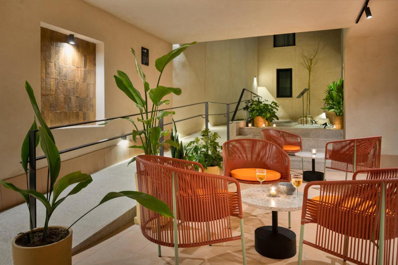Rincones De Lola - Castilla 91 - Shared Jacuzzi Villa Sevilla Exteriör bild